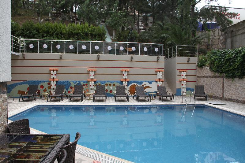 Saturn Hotel Kusadasi Exterior foto
