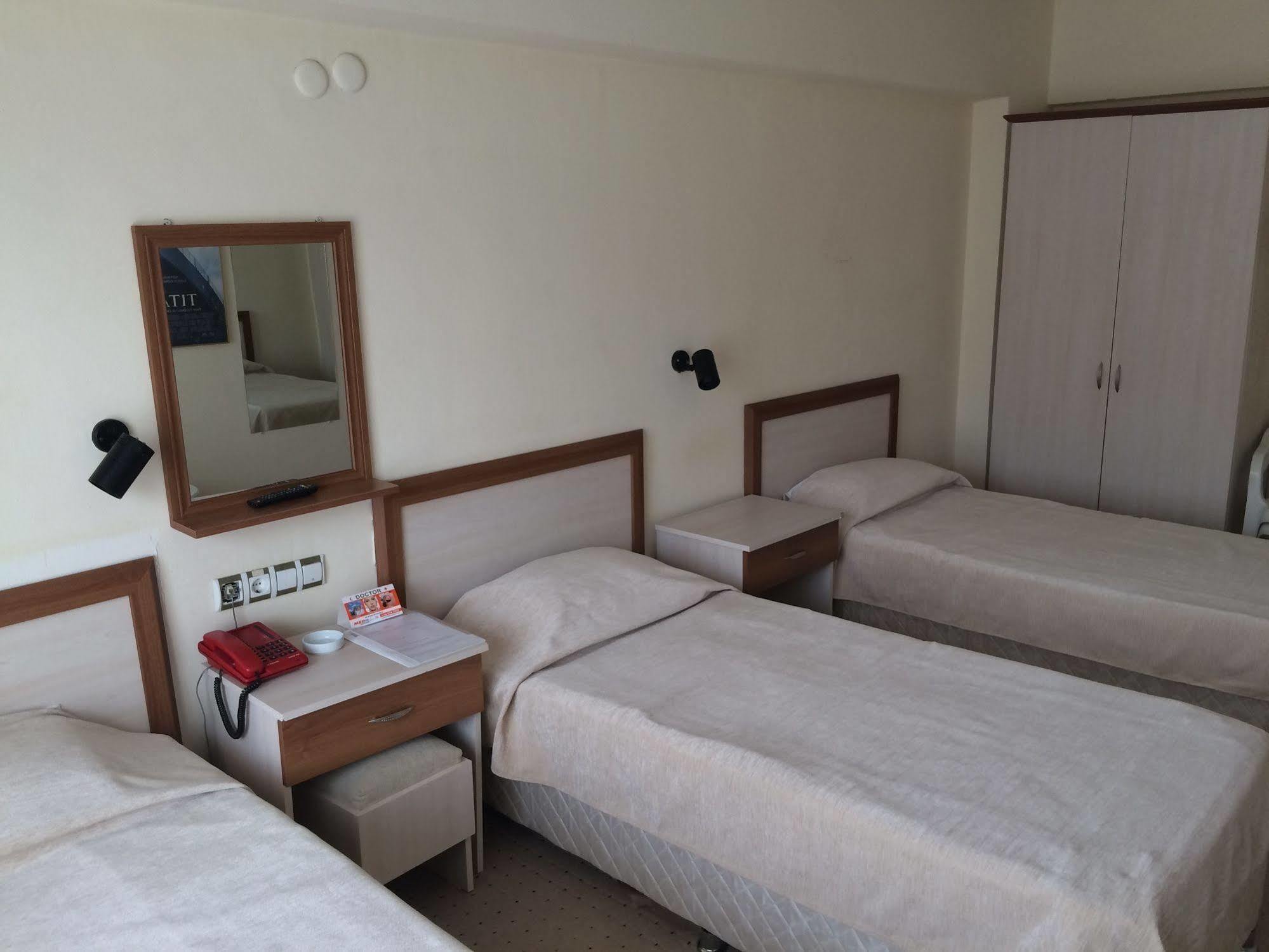 Saturn Hotel Kusadasi Exterior foto