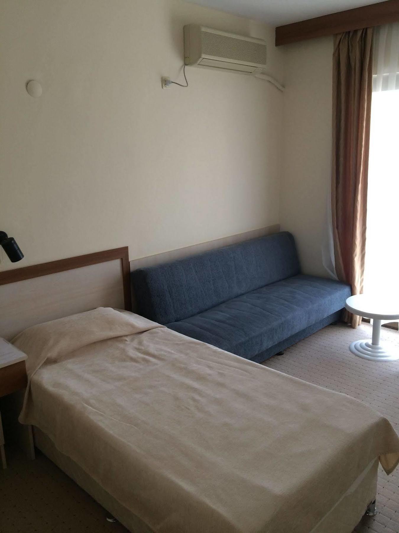 Saturn Hotel Kusadasi Exterior foto